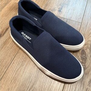 Old Navy navy Slip-On Loafers Sz 9